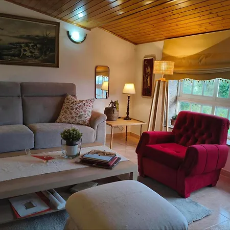 別荘 Casa Corral Bouzamayor Santa María